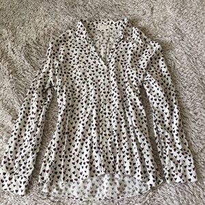 light heart button up top